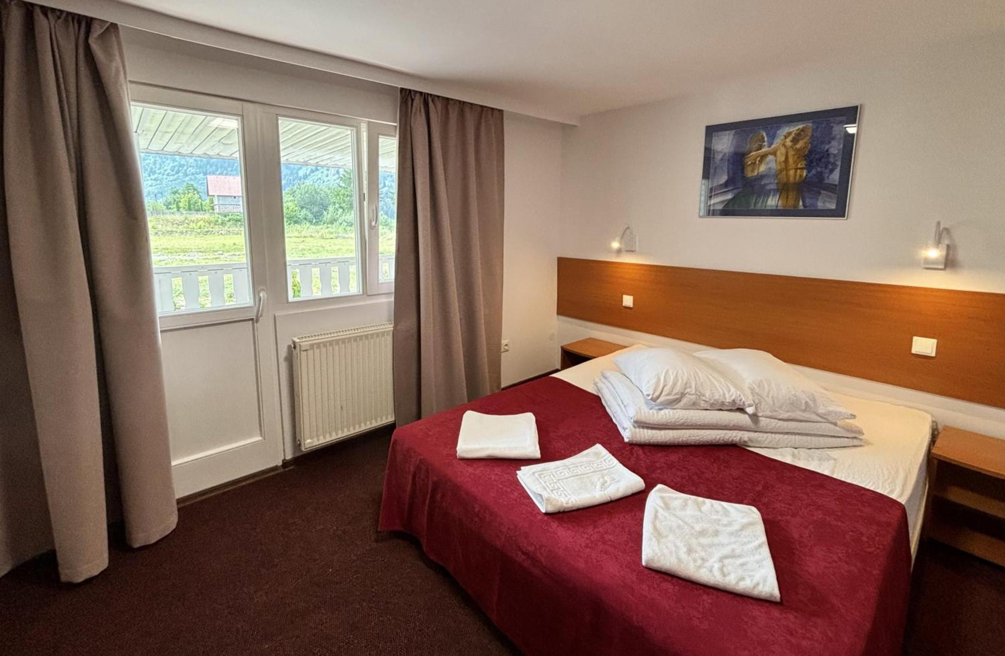 Pensiunea Iris BaileTusnad Zimmer foto